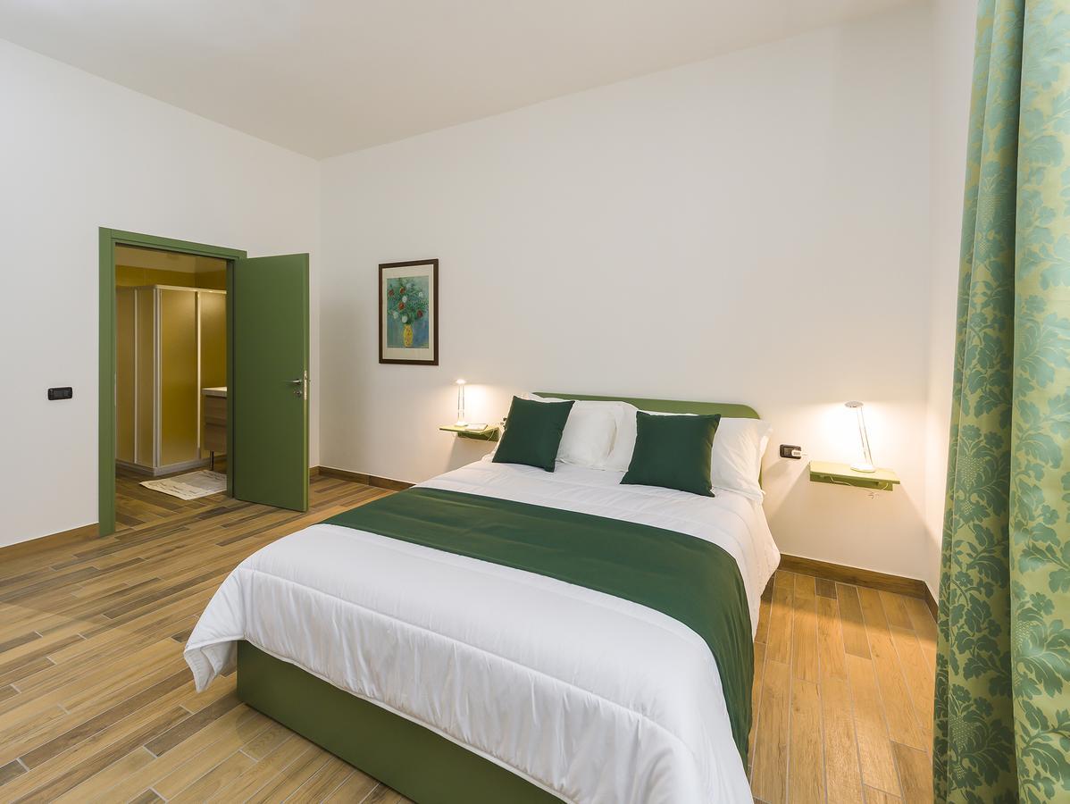 Hotel La Nostra Casa In Centro Lecco Exteriér fotografie
